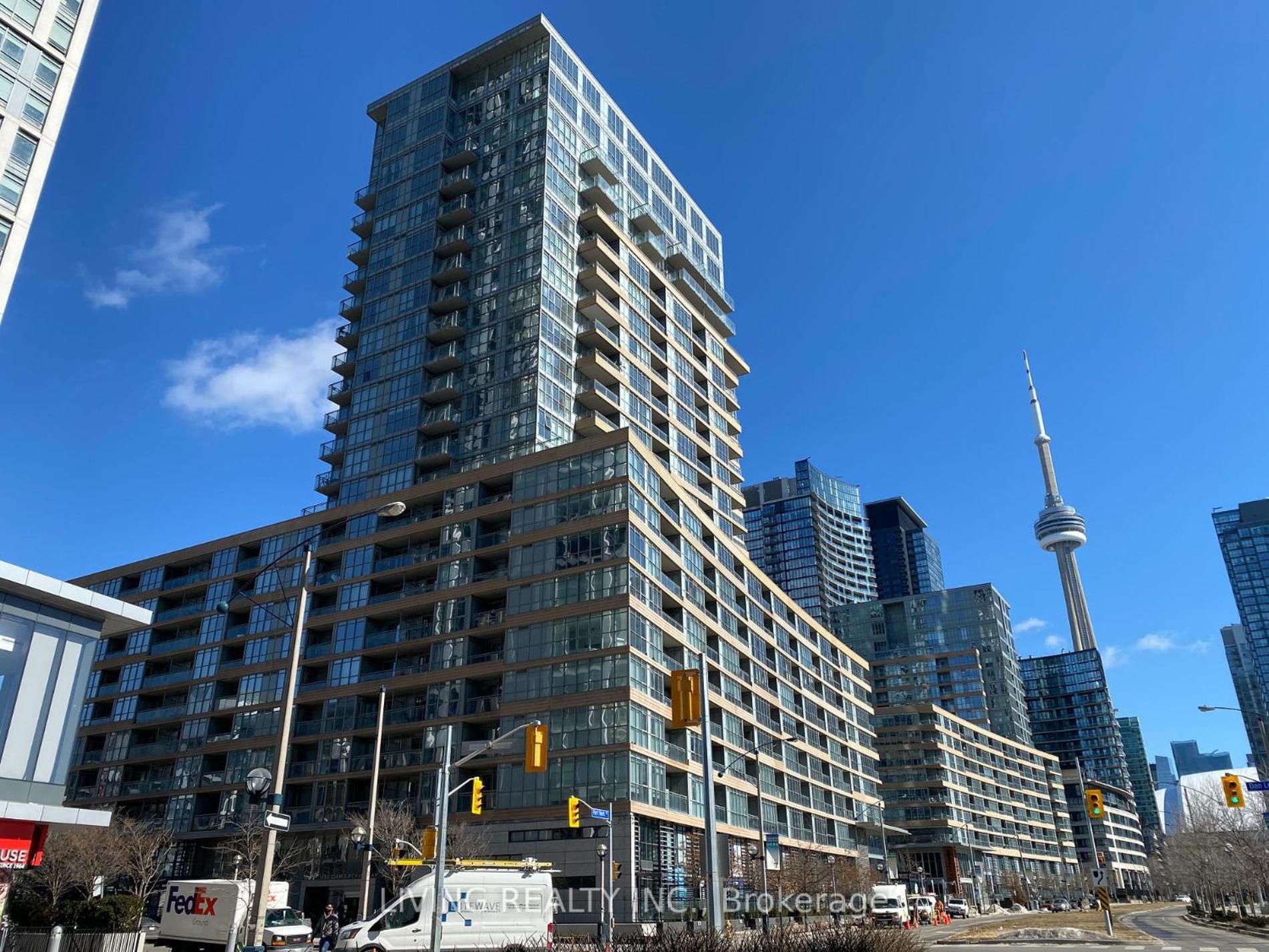 Downtown Suites With Free Parking Toronto Bagian luar foto